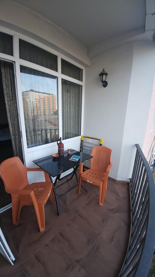 Gigi Apartments Batumi Exterior foto